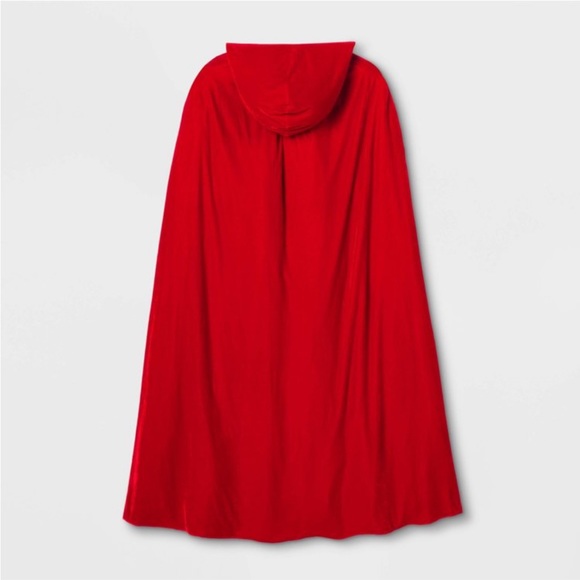 sumptuous RED VELVET Cape - Picture 2 of 9